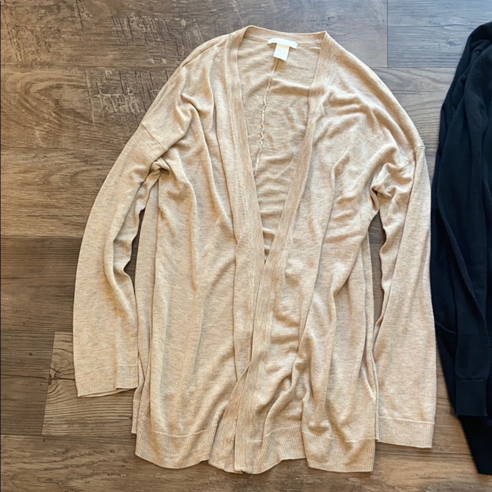 Medium Cardigan Bundle! - Picture 2 of 11